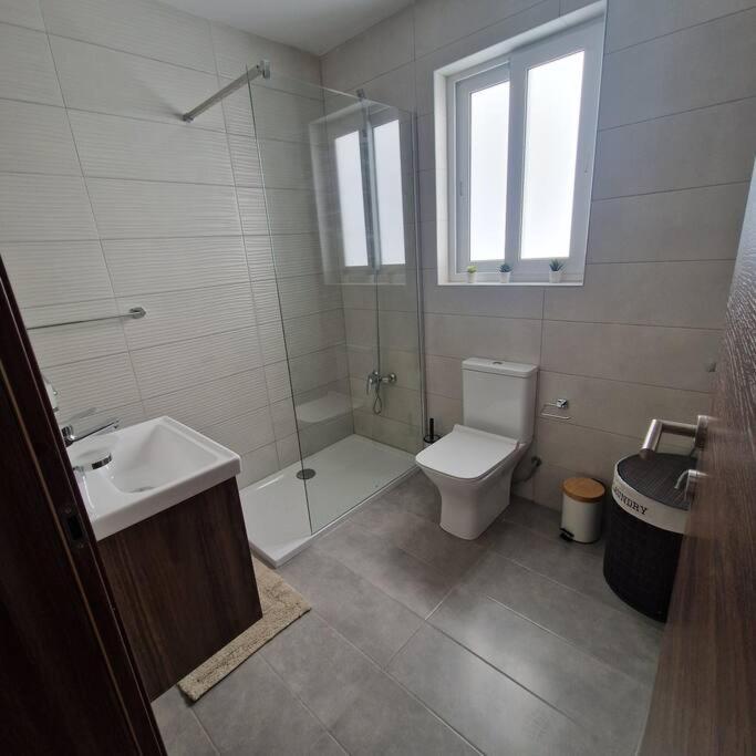 Centrally Located, Well Equipped, Stylish Flat. 세인트폴스베이 외부 사진